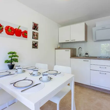 Appartement In 42937
